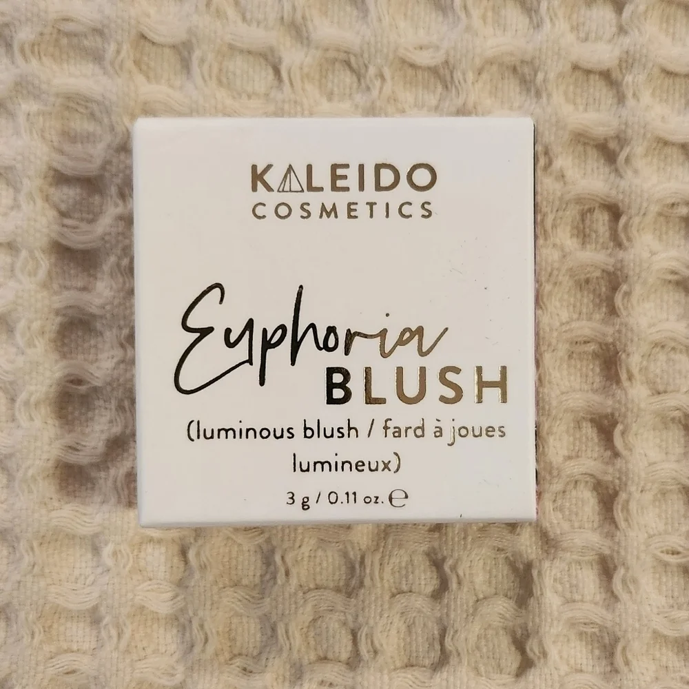 Kaleido Cosmetics Euphoria Blush in Felicity